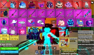 - người v4 song đao 7 trái đỏ 2 trái t-rex mammoth đang ăn kitsune rocket owned